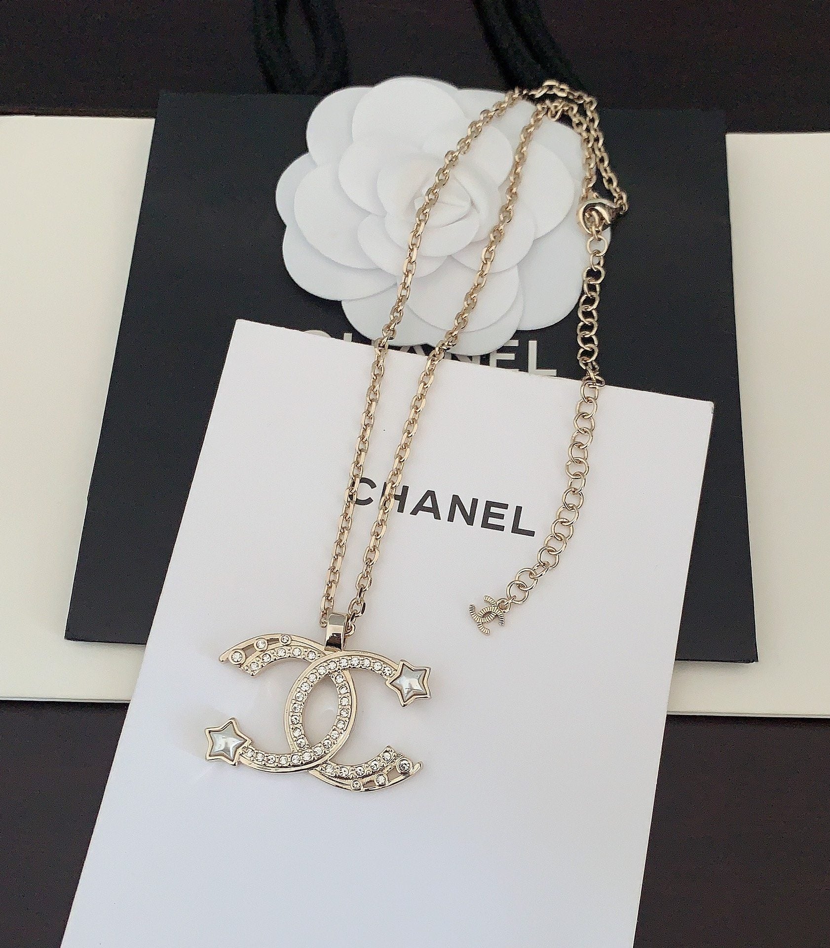 Chanel Star Choker 18K Gold Necklace