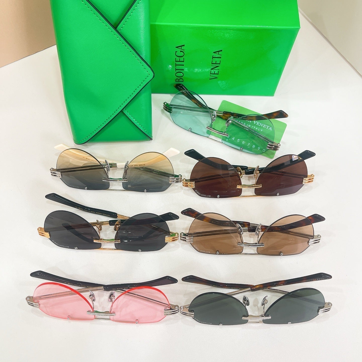 BOTTEGA VENETA Sunglasses-BV1342S